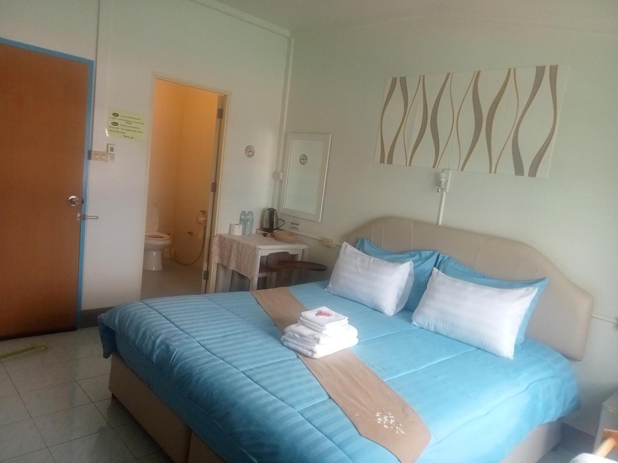 Happy Home Guest House Ban Phe Phòng bức ảnh